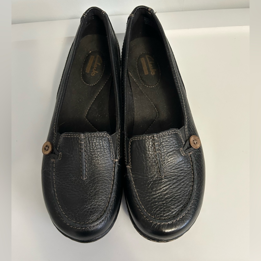 Clarks Women's Black Leather Loafers